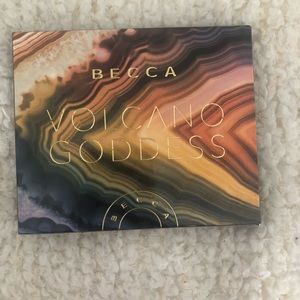 Becca Volcano Goddess Palette